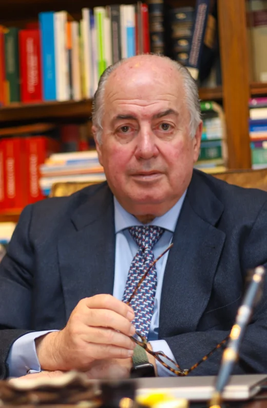 perfil ricardo de lorenzo